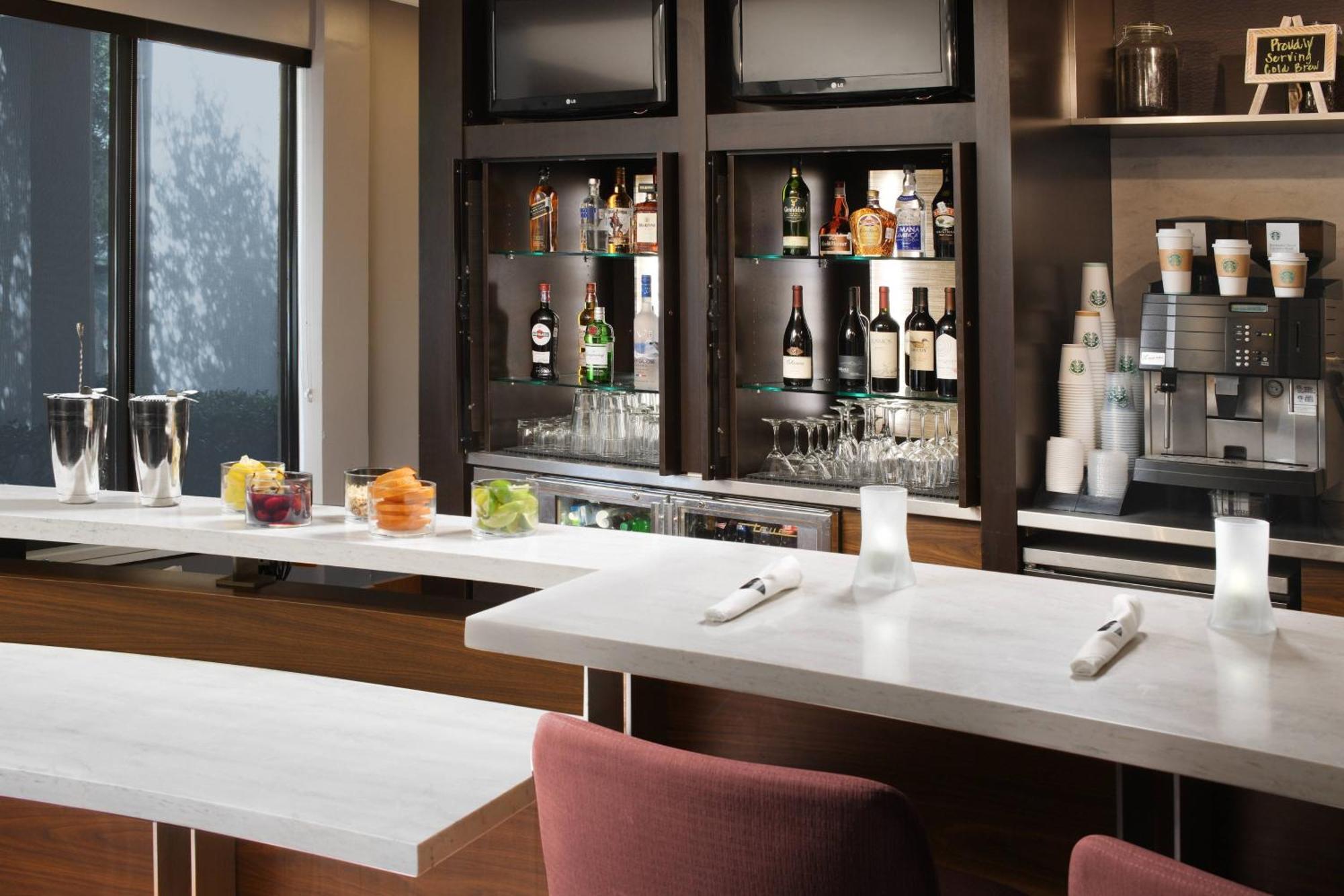 Courtyard Dallas Las Colinas Irving Luaran gambar